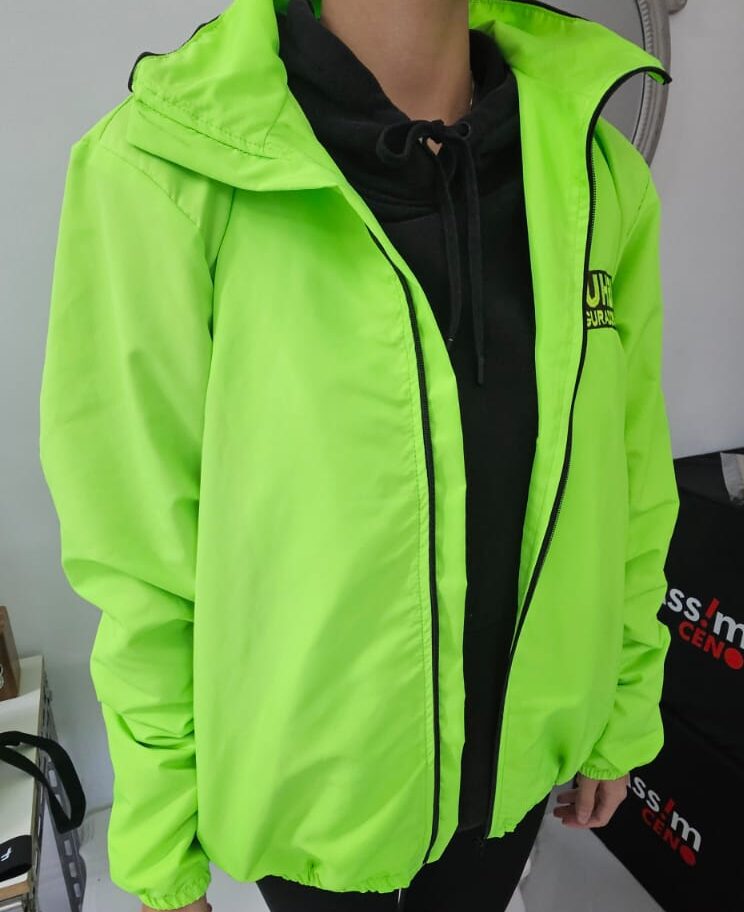 Jaqueta-corta-vento-personalizada